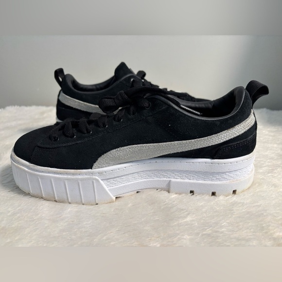 Puma Mayze Black Suede Platform Sneakers - Size 10 - Picture 5 of 8